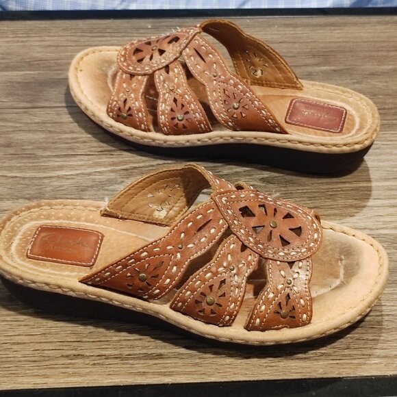 Clarks Artisan leather upper slipper brown women's size 8M - Picture 1 of 12